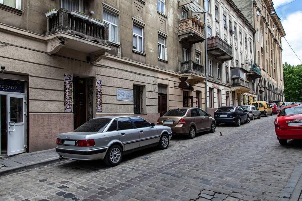 Romantic Apartments - Центр Львова , З Видом На Місто Lviv Exterior foto